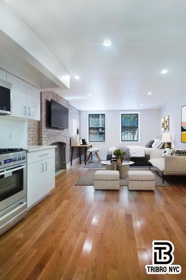 105 W 136th St in New York, NY - Building Photo - Building Photo
