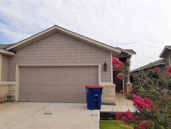 9852 Grosbeak Ln in Magnolia, TX - Building Photo - Building Photo