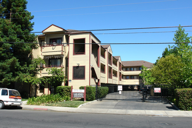 1845 Robin Ln in Concord, CA - Building Photo - Building Photo