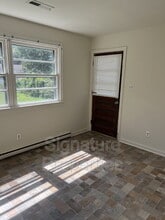 109 N New Ave in Highland Springs, VA - Building Photo - Building Photo