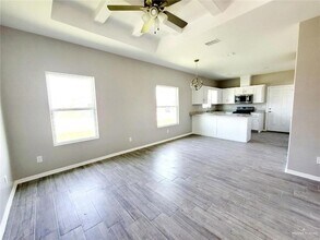 1908 Davenport St in Weslaco, TX - Foto de edificio - Building Photo