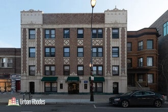 4852 N Damen Ave, Unit 314 in Chicago, IL - Building Photo - Building Photo