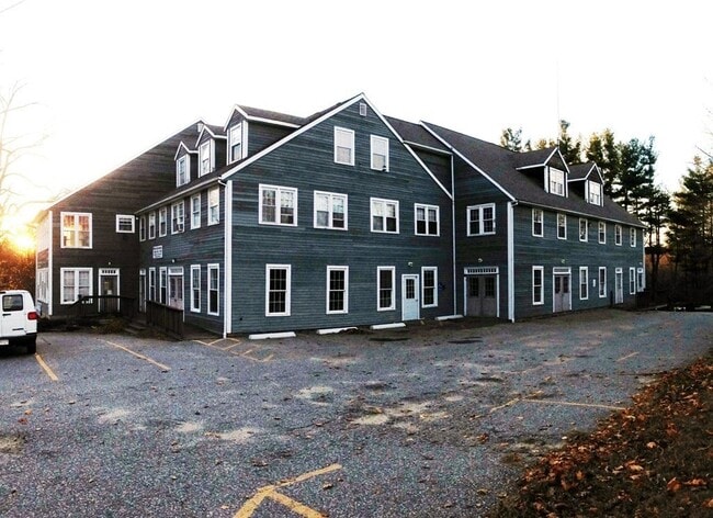 191 City Depot Rd in Charlton, MA - Building Photo - Building Photo