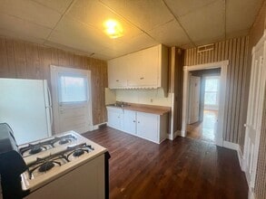1220 S 20th St in Lincoln, NE - Foto de edificio - Building Photo