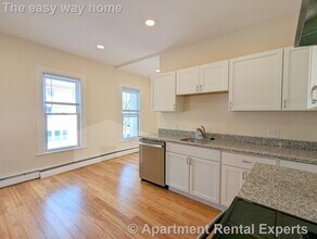 19 Cameron Ave in Somerville, MA - Building Photo - Building Photo