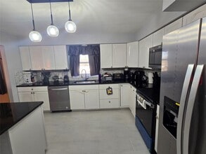 62 Delaware Rd in Newburgh, NY - Building Photo - Building Photo