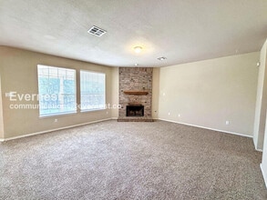 3505 Fitzroy Ave in Austin, TX - Foto de edificio - Building Photo