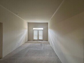 6765 Corporate Blvd in Baton Rouge, LA - Building Photo - Building Photo