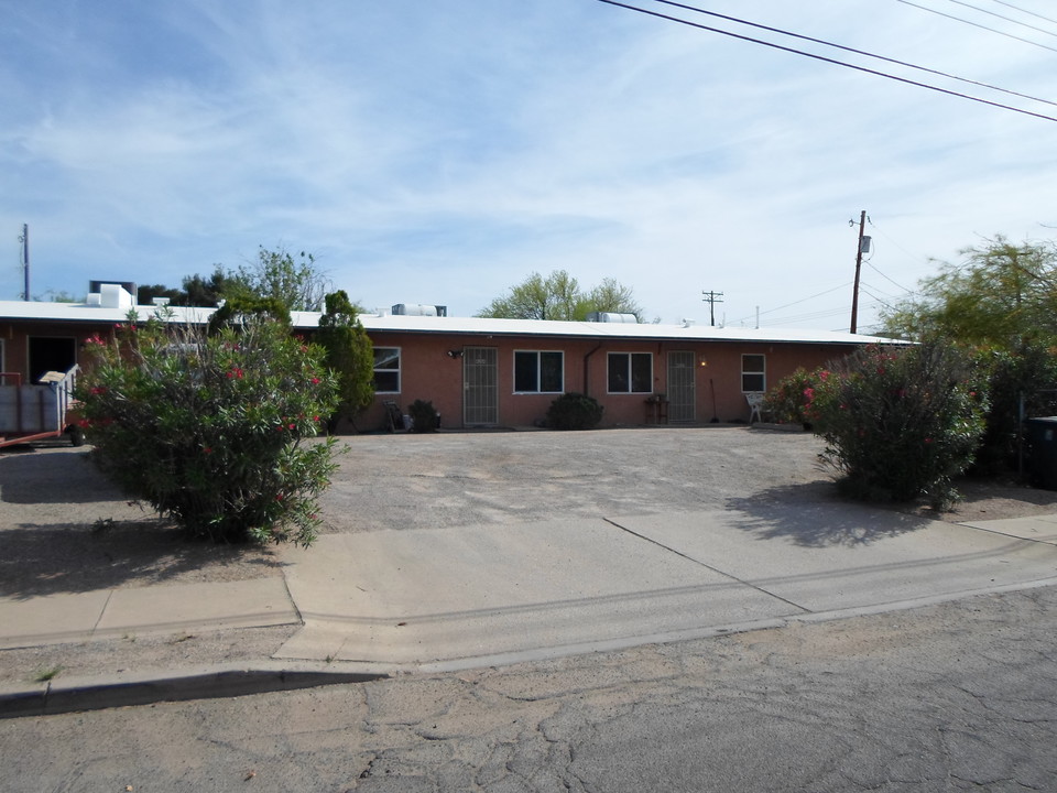 Lee Street Triplex in Tucson, AZ - Building Photo