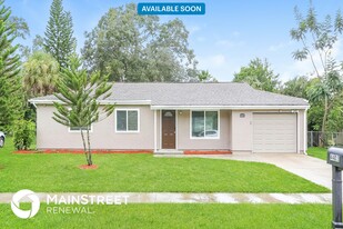 4403 Tollefson Ave in North Port, FL - Building Photo