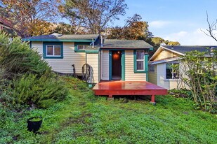 500 Humboldt Rd in Brisbane, CA - Building Photo