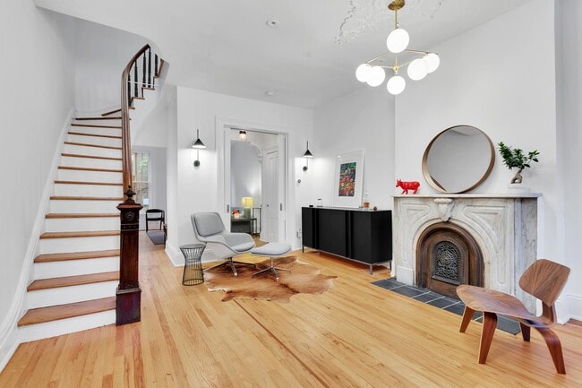 property at 1233 Bloomfield St