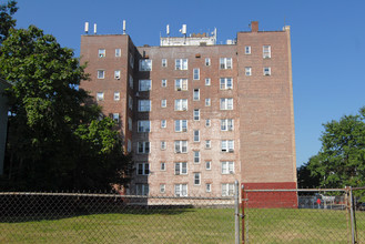 Building 534 in Paterson, NJ - Building Photo - Building Photo