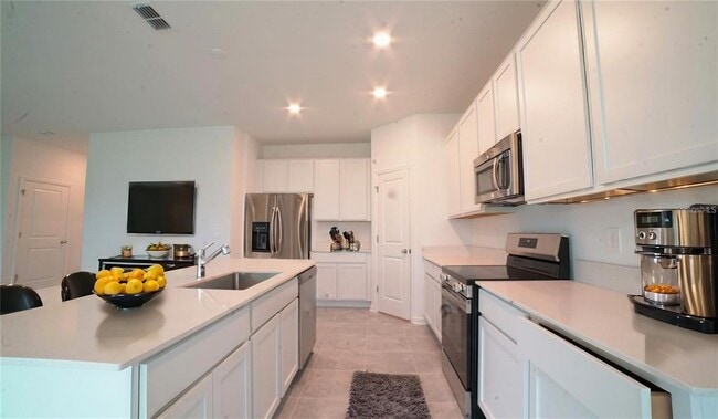 2306 Amorie Dr in Kissimmee, FL - Building Photo - Building Photo