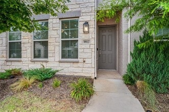 9912 Schramm St in Irving, TX - Building Photo - Building Photo