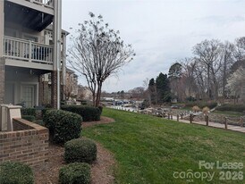 108 Pier 33 Dr in Mooresville, NC - Building Photo