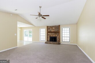 9415 Haley Ct in Jonesboro, GA - Building Photo - Building Photo