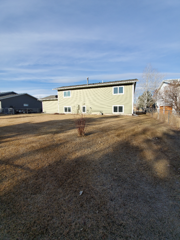 2675 Pike Dr in East Helena, MT - Building Photo - Building Photo