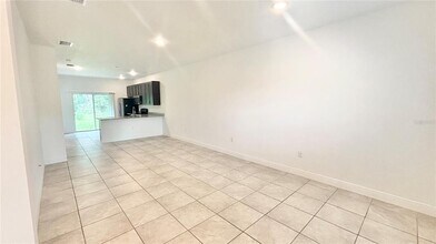 13664 SW 61st Ct in Ocala, FL - Foto de edificio - Building Photo