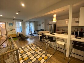 12 Ward St, Unit 2 in Boston, MA - Building Photo