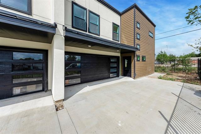 1113 E Oleander St in Fort Worth, TX - Building Photo
