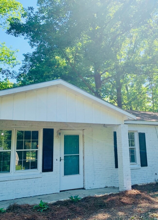 property at 9 Findlater Rd