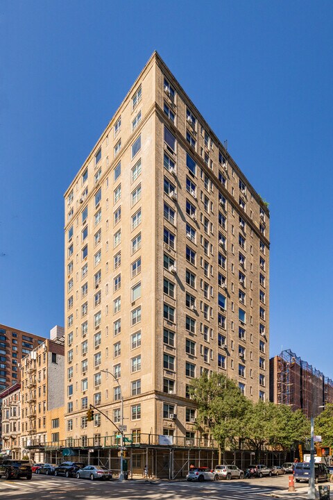 Edith Apartments in New York, NY - Building Photo