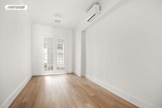 125 2nd Pl in Brooklyn, NY - Building Photo - Building Photo