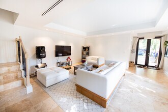 3142 Ohio St in Miami, FL - Building Photo - Building Photo