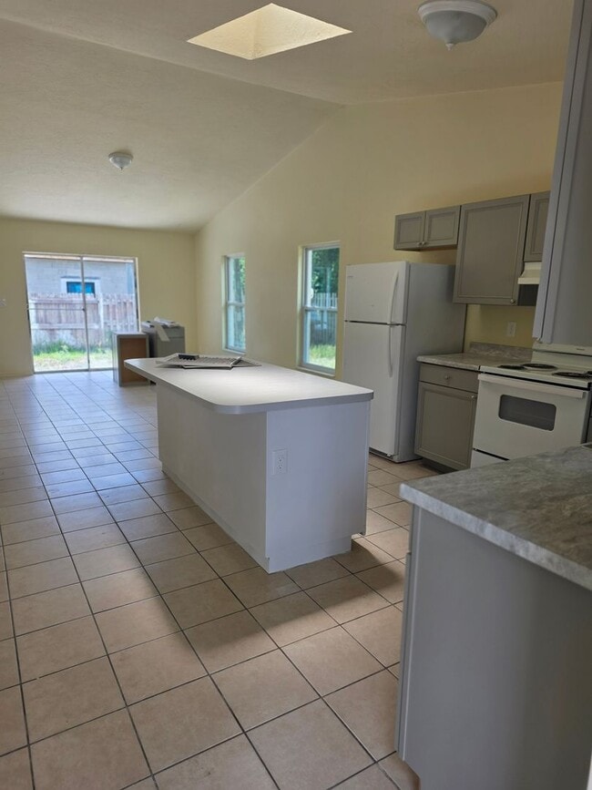 718 26th Ave E in Bradenton, FL - Building Photo - Building Photo