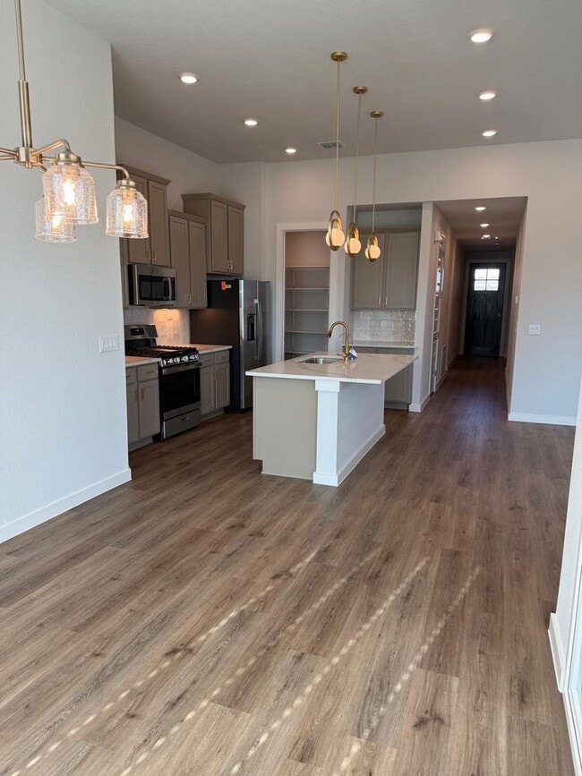 974 Manger Ln in New Braunfels, TX - Building Photo - Building Photo