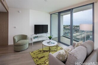 1000 Auahi St in Honolulu, HI - Foto de edificio - Building Photo