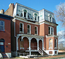 1907 Bremen Avenue in St. Louis, MO - Building Photo
