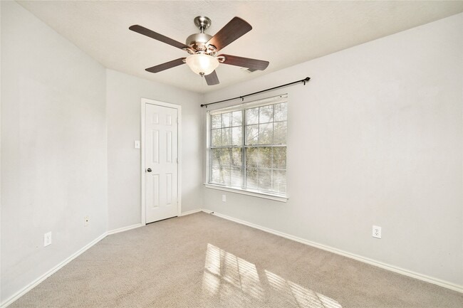 property at 62 E Stedhill Loop