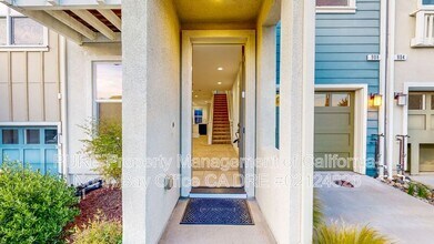 908 Prospect Ave in Santa Rosa, CA - Building Photo - Building Photo
