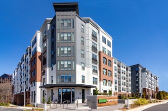 Bexley Powers Ferry in Atlanta, GA - Foto de edificio - Building Photo