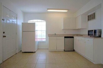 308 Australian Way in Davenport, FL - Building Photo - Building Photo