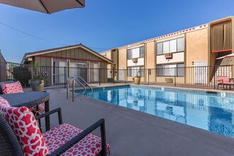 Westwood *$500 Off* in El Cajon, CA - Foto de edificio - Building Photo