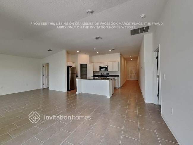 3067 Blue Bonnet Ln in Osteen, FL - Building Photo - Building Photo