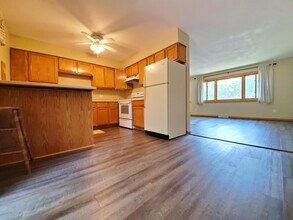 4023 5th Pl NW in Rochester, MN - Building Photo - Building Photo