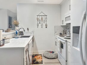 53 Driftwood Ct in Absecon, NJ - Building Photo - Building Photo