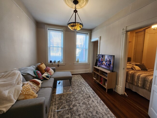 1623 N Hermitage Ave, Unit BF in Chicago, IL - Foto de edificio - Building Photo