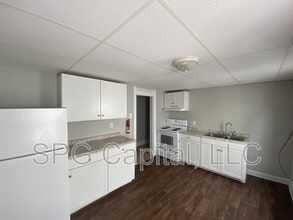 422 Locust St in Hanover, PA - Building Photo - Building Photo