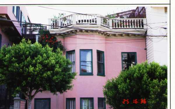 1050-1054 Greenwich St in San Francisco, CA - Building Photo - Building Photo