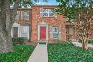 2308 Winrock Blvd in Houston, TX - Building Photo