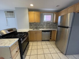 12 Meadow St, Unit 1 in Bayonne, NJ - Building Photo