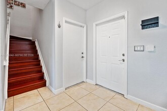 930 SW 147th Ct in Miami, FL - Building Photo - Building Photo