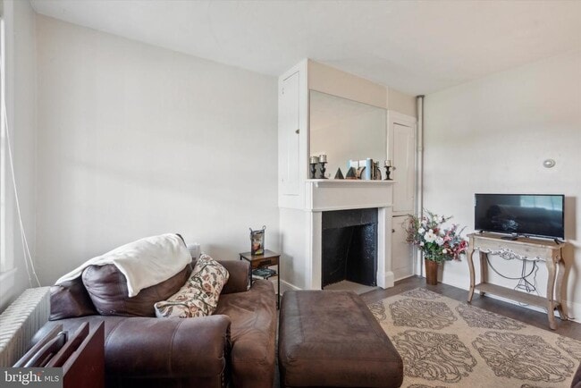 20 S Village Ave in Exton, PA - Building Photo - Building Photo