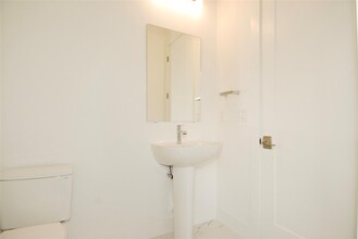 1445 SW 23rd Ct in Fort Lauderdale, FL - Building Photo - Building Photo