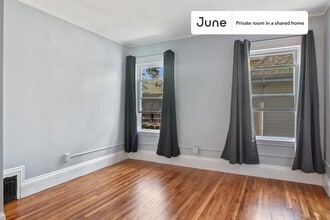 Room in Shared 6 bed/1.5 bath home in Boston, MA - Building Photo - Building Photo